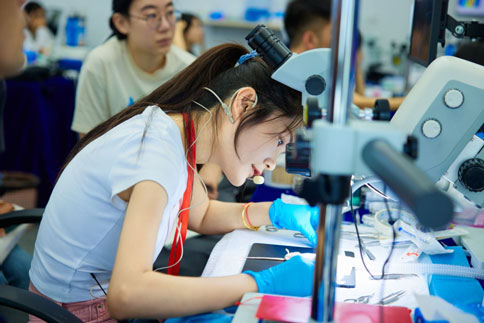 千亿国际联合吉训明教授团队成员，成功举办脑缺血动物模型培训班